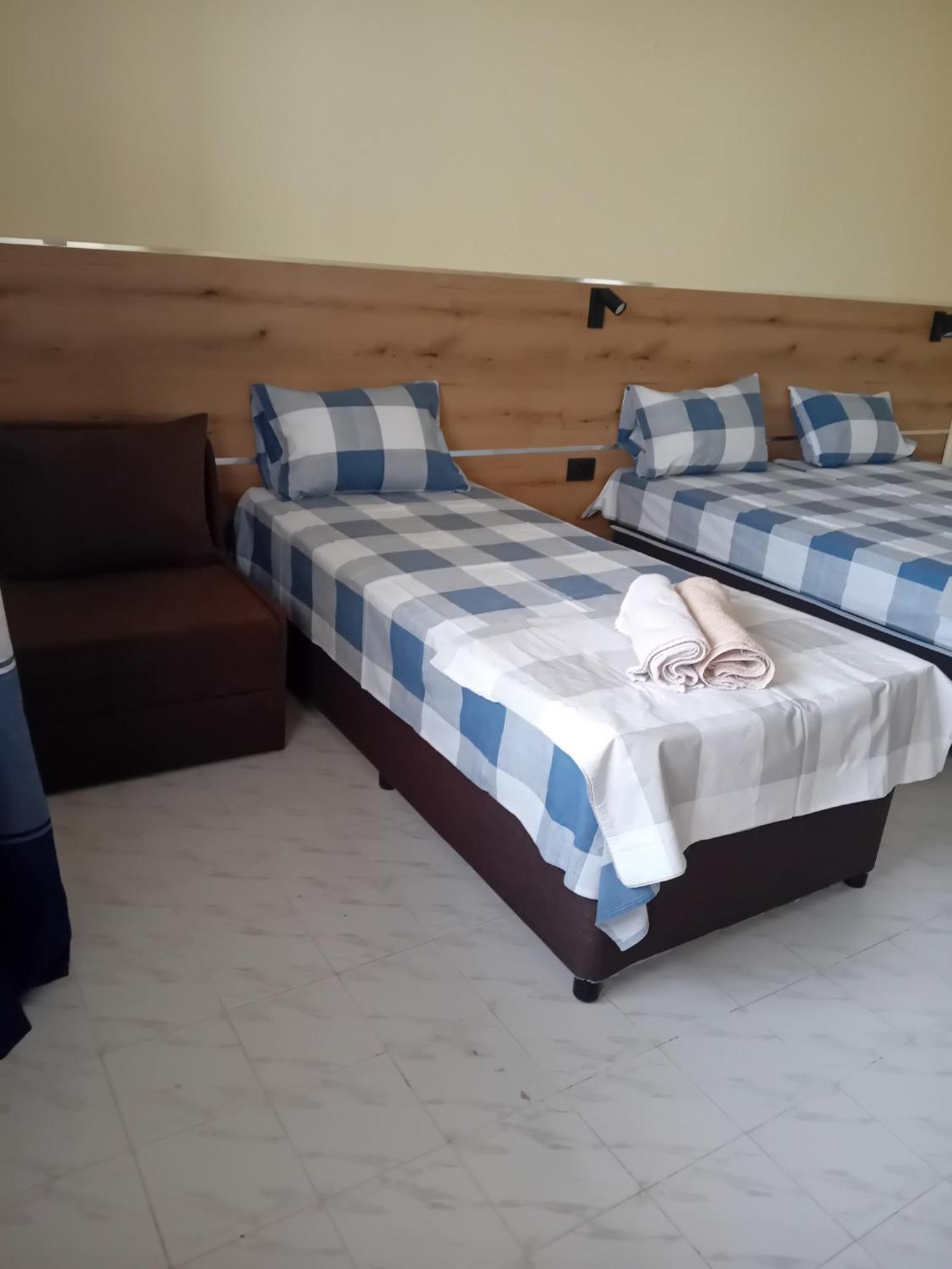 Guesthouse Oasis Kiten  Esterno foto