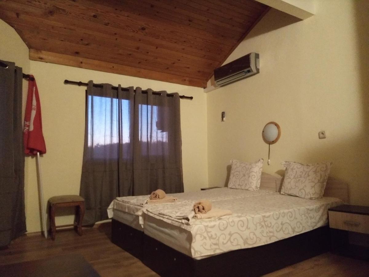 Guesthouse Oasis Kiten  Esterno foto